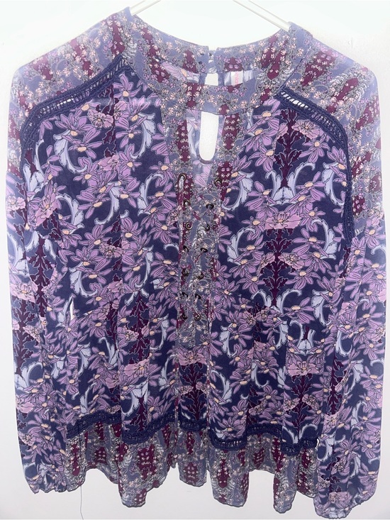 Xhilaration Tops - Xhilaration Purple Floral Keyhole Tunic Blouse